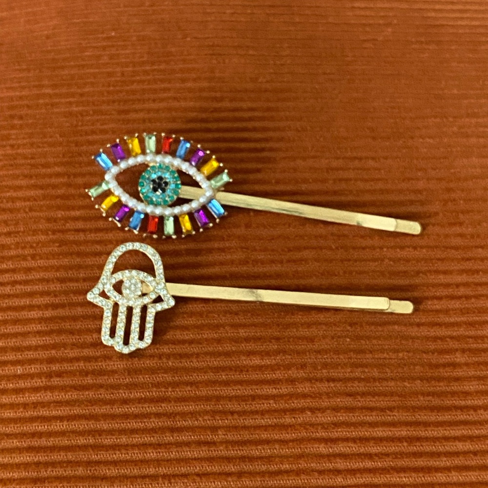 Rhinestone-embellished Evil eye/Hamsa hand Hair clips